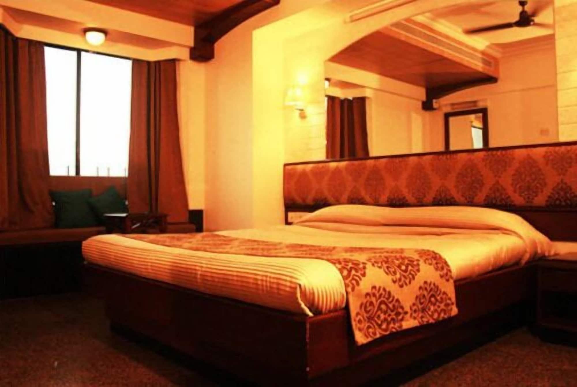 Hotel Karl Residency Bombay Exterior foto